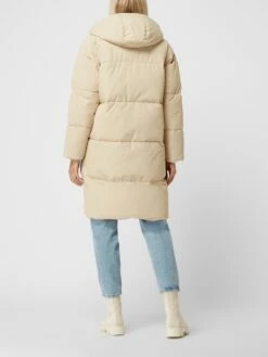 Embassy Of Bricks & Logs Steppmantel Mit überschnittenen Schultern Modell 'Elphin' - Sand 9 Embassy Of Bricks & Logs Steppmantel Mit überschnittenen Schultern Modell 'Elphin' - Sand -WINTERMÄNTEL Verkaufs-Shop 60ol8kqm6p2l4g9jap850l22893j2k9h8l550e1n6h8kcl2h99ajck218t6l2dq86t94ud9l6sr54ipjako64pho68p66e9h60pjgcpk6li66e9h75gjgp3471j66p1pchimcp0