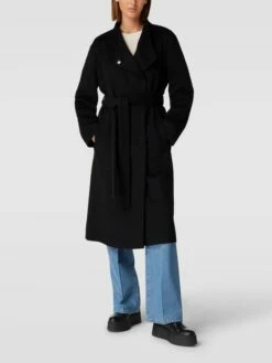 HUGO Mantel Mit Reverskragen Modell 'Mokona' - Schwarz 8 HUGO Mantel Mit Reverskragen Modell 'Mokona' - Schwarz -WINTERMÄNTEL Verkaufs-Shop 64o4edil6ta3idqe8h34kcik954l8e236t83egi3aos3egi4al0kiliia0p4se2jahb4mdqe8sok2cai893j0d32cdi38e9n6cqjgdhk6gq32ohlcooj4eb6c5gjeeb6c8sm8e0