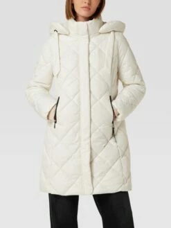 Gerry Weber Edition Steppmantel Mit Zweiwege-Reißverschluss - Offwhite -WINTERMÄNTEL Verkaufs-Shop 64okai2iah1kkkij9h94mi1i8cr38j2hah64ch1i617k2j2494skmi9o8h456iqd65748di79h136khg8co64cb169h3icb56grj6dpk6ph38o9nc4pjidpo6pij2o9m75j30oo