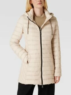 Fuchs Schmitt Steppmantel Mit Abnehmbarer Kapuze - Sand -WINTERMÄNTEL Verkaufs-Shop 658k4ka4a8qk2ea984q54j9n89456l9i8l932ipj6h2j0jama134ohik6953cka669akadqd94p4agi2a13mcd1ockom2e3168o38phk69hjge9m6gq38dph6dj30dr16cq6ad0