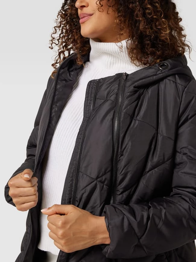 Mamalicious Umstands-Steppmantel Mit Kapuze - Schwarz 3 Mamalicious Umstands-Steppmantel Mit Kapuze - Schwarz – Bild 3