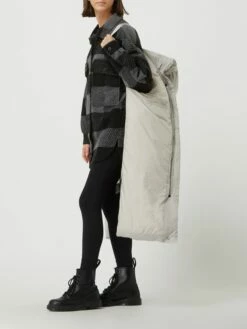 Freaky Nation Steppmantel Mit Wattierung - Ecru -WINTERMÄNTEL Verkaufs-Shop 6l3kmii49gskolhha14kojam9d0jaiq289136kim8p54gj2f7114igaea10j0hac6hak8chjako3cjq38so3gp9icgq66d1pccqmcd9k68rm2o9h6ti3ccr36ti3eohmclgm4co