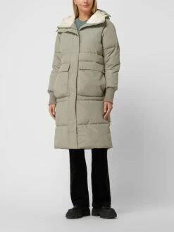 Embassy Of Bricks & Logs Steppmantel Mit Kapuze - Olivgrün 8 Embassy Of Bricks & Logs Steppmantel Mit Kapuze - Olivgrün -WINTERMÄNTEL Verkaufs-Shop 6t4k2da18gpj8dqjah352k1ia8pkihi7ap84ohi76or4ggic8p256l26ad1j2hqga94l6iica4q4skaf9h3jecpm70sm8e9nccoj6opkckrj6ohg6gojie1pc4o3gchp6pi38cg