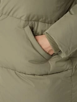 Embassy Of Bricks & Logs Oversized Steppmantel Mit Wattierung Modell 'Elphin' - Khaki 11 Embassy Of Bricks & Logs Oversized Steppmantel Mit Wattierung Modell 'Elphin' - Khaki -WINTERMÄNTEL Verkaufs-Shop 752jad2998s54i1i6ss5ckiia9556ji564qj6l9m9cpk2ca998q56laj9splak9g94pj0hi1ah13cdig993j6cpi6hgm6e3468s66ohk74s66e9n6cp62phh6lj30cphc8rj6dg