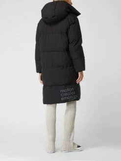 Freaky Nation Steppmantel Mit Abnehmbarer Kapuze Modell 'Winter Holiday' - Schwarz -WINTERMÄNTEL Verkaufs-Shop 75448ghh6914sha38gp5cl2h8h9kkkqf6oo4ghi86cp46ja99kq5acpga8q4ulil84qkai9m8ss4uc1o68o62phmclhj8eb4chgjce9k6gpjae1j6ssm4db2ccrjgc9g61gjidg