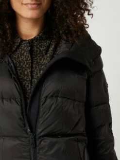 Peuterey Daunenmantel Mit Kapuze Modell 'Nunki' - Schwarz -WINTERMÄNTEL Verkaufs-Shop 89534eaeaookic1l9l74qkpm6524gii5aoskkg9h6574mdi46l9kakqb8l0keiab8sol6i2b90rl6c239p3j2ohp6ko6ap1l6kom8d1kc4p6aoj3cgs3gd366sq3ccpiccrjedg