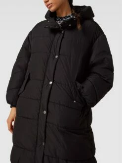 Edc By Esprit Steppmantel Mit Abnehmbarer Kapuze - Schwarz -WINTERMÄNTEL Verkaufs-Shop 8d14qd2k6l0k8l9l9h5l4l9na0pk2dij8l6kmgpg614kedie68pkija2acq32hpmal73ehij6l744eai88o6aor4ccpj8opo69h66o9k74ojee9ncgom6d3668qmcc9m6os3gd8