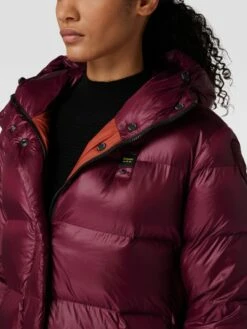 Blauer Usa Mantel Mit Label-Details - Bordeaux Rot -WINTERMÄNTEL Verkaufs-Shop 8h33gja36h43gjhp9d6kkhqk8l4j6cij8opjecpn6p34cjil91b4oli58l6jijqfagq4ilid718k8eam713jaob6chj68dr26hijgd9k75im8e9m6oo3ceb164p3aohj65h6ap0