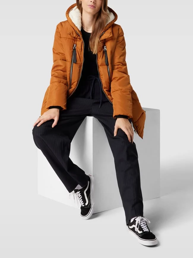 Only Steppmantel Mit Kapuze Modell 'ONLNORA' - Kupfer 1 Only Steppmantel Mit Kapuze Modell 'ONLNORA' - Kupfer