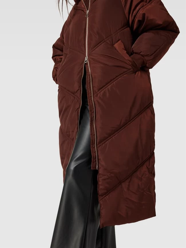 Pieces Steppmantel Mit Kapuze Modell 'PCFELICITY LONG PUFFER' - Schokobraun 3 Pieces Steppmantel Mit Kapuze Modell 'PCFELICITY LONG PUFFER' - Schokobraun – Bild 3