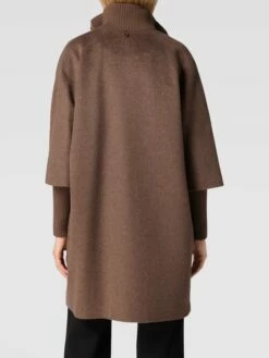 Comma Mantel Mit Label-Applikation - Taupe 9 Comma Mantel Mit Label-Applikation - Taupe -WINTERMÄNTEL Verkaufs-Shop 8kq4sc9oad44aihjad1k2gag8db44ki8850lajim7514ci2ea5748j1l8t554c1k6d43adae8h9kodq99d3jcob56orjeor56pim2c9kc9hjge31cks3icj570sjaoph6krjgd8