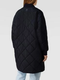 Marc O'Polo Denim Steppmantel Mit Label-Detail - Marineblau 9 Marc O'Polo Denim Steppmantel Mit Label-Detail - Marineblau -WINTERMÄNTEL Verkaufs-Shop 8p154c2d9l8kcdqe6cqlahai99932h2dah84gi25a54kcgah6t13ac2f70slcla8997jih1k90o58hpp94o6cp9hc4p68dpn61gj0phkckp6cohl6dij8d36cpi32d1ic8ojeoo