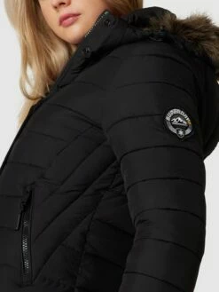 Superdry Steppmantel Mit Kunstpelzkragen Modell 'SUPER' - Schwarz -WINTERMÄNTEL Verkaufs-Shop 8sokil23a0ql6c1m711j8ipg70o38j2bakr4sdqk9p2kgkqa60o3ecih9csl4d1k652k8kih950j4j2h68o6ccph6oo36eb36ks64ohkcpi3iohj70r3cdj270rj4d326di3ge0