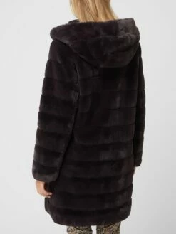 PETITE M. Mantel Aus Webpelz Mit Kapuze - Anthrazit 9 PETITE M. Mantel Aus Webpelz Mit Kapuze - Anthrazit -WINTERMÄNTEL Verkaufs-Shop 8t0j2gij8l65chqh9gs46c9j9kq56dqc6sq3gli1aop4qdid8p1k8da399252l27a584sla58gr36dqa9p3macb268q68ob560o64e1k6goj0ohnchimachk6phm8c32cgojipg