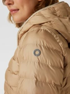 Fuchs Schmitt Steppmantel Mit Label-Detail - Camel 7 Fuchs Schmitt Steppmantel Mit Label-Detail - Camel -WINTERMÄNTEL Verkaufs-Shop 8t2kmkq78h434hpl9gol4ga87174akal60p5aj1o88r3cipj6984mca96os56l2j617j6ga38h53ei9lad3j4phi60q36dpo60sm6cpkc9i3aob570r3iphn70omcc3669i64co