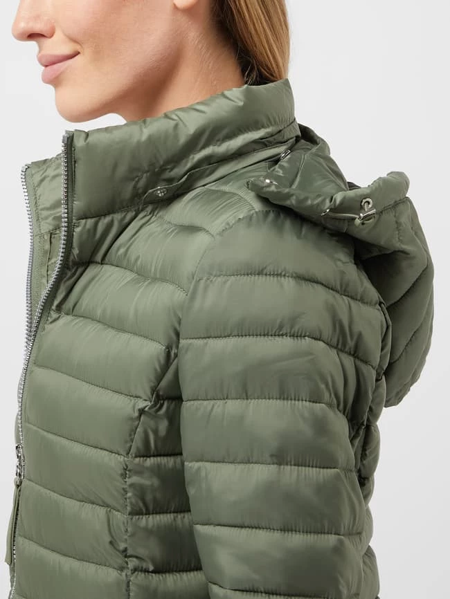 S.Oliver RED LABEL Steppmantel Mit Abnehmbarer Kapuze - Khaki 3 S.Oliver RED LABEL Steppmantel Mit Abnehmbarer Kapuze - Khaki – Bild 3