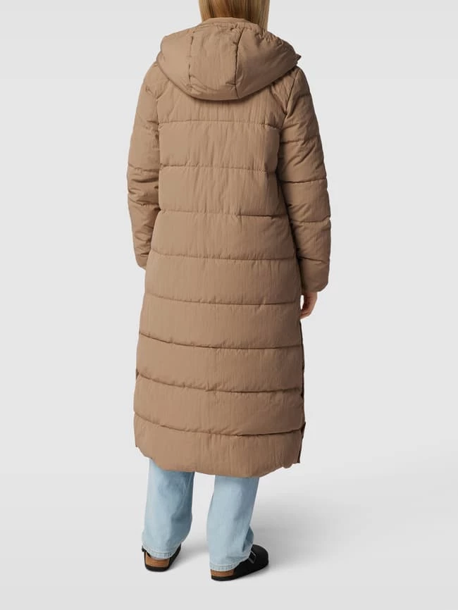 Only Steppmantel Mit Pattentaschen Model 'ONLCAMMIE' - Sand 5 Only Steppmantel Mit Pattentaschen Model 'ONLCAMMIE' - Sand – Bild 5