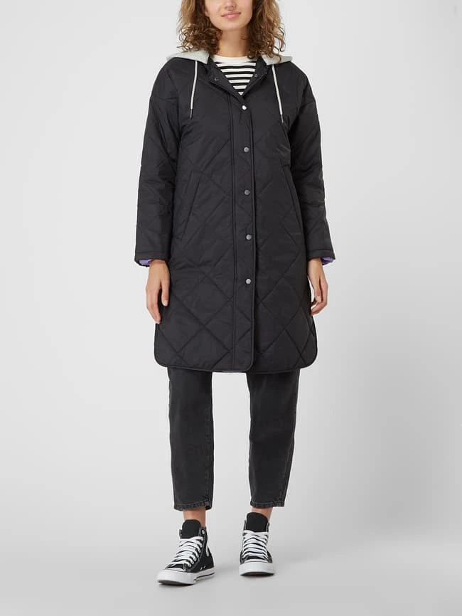 Edc By Esprit Steppmantel Mit überschnittenen Schultern - Schwarz 4 Edc By Esprit Steppmantel Mit überschnittenen Schultern - Schwarz – Bild 4