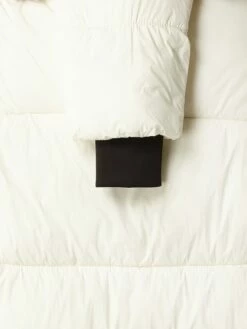 Mango Anorak In Stepp-Optik Modell 'MUAK' - Offwhite -WINTERMÄNTEL Verkaufs-Shop 9cq46h1ma5752iid8kp44c1jad4j4ja86t936ia39krl4g9p8pa52hhjah842lhh9goksiia8gsk2ghg74o32cb46sqjip1hckqjid1kchim6e1i6srj6c356cqj6or6ccqm2oo