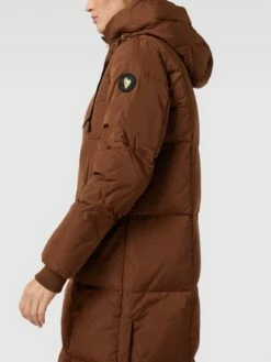 MOS MOSH Daunenmantel In Stepp-Optik Modell 'Nova' - Dunkelbraun 7 MOS MOSH Daunenmantel In Stepp-Optik Modell 'Nova' - Dunkelbraun -WINTERMÄNTEL Verkaufs-Shop 9csk4j1m9t9j4ha690q3cd1n6sr56hahago4mi9h85b4siih71b4mj1i8t442iqiaksjel2gal444ji49l3j6opm6comcd9m70q3ic1kchi3aohg6gsmcdhjcdgjgdpjcdhj2c0