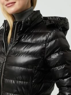 Geox Steppjacke Mit Abnehmbarer Kapuze - Schwarz -WINTERMÄNTEL Verkaufs-Shop 9csk6d9ia96k8l9lacrlahae6gpkicahap2k4k1g74skcji76p8kchhi9l938jpg8sskkkqf65a4kgac8d3m4chhcdj30dr46tim6ohk74r3ge9h6kpjie1m6gp3gp1l6gsj2d0