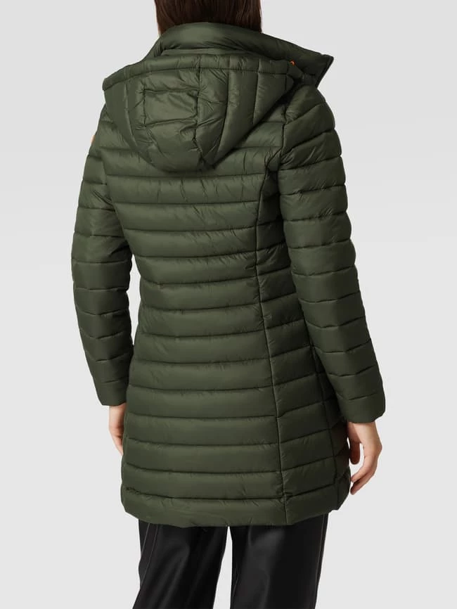 SAVE THE DUCK Steppmantel Mit Abnehmbarer Kapuze Modell 'Carol' - Olivgrün 5 SAVE THE DUCK Steppmantel Mit Abnehmbarer Kapuze Modell 'Carol' - Olivgrün – Bild 5