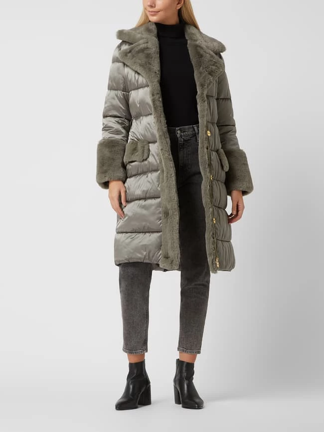 Marciano Guess Steppmantel Mit Webpelzbesatz Modell 'Bessie' - Schlamm 4 Marciano Guess Steppmantel Mit Webpelzbesatz Modell 'Bessie' - Schlamm – Bild 4