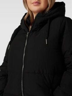ONLY CARMAKOMA PLUS SIZE Steppmantel Mit Kapuze Modell 'DOLLY' - Schwarz 7 ONLY CARMAKOMA PLUS SIZE Steppmantel Mit Kapuze Modell 'DOLLY' - Schwarz -WINTERMÄNTEL Verkaufs-Shop 9h53cd1h84q4agq99hb4ke2dal0lcchp6h5j0hpga5634i247173ek9h85a54c1m84pjicib9ssjaghm9h3mae1p6tj66c9m74q30dhk60p3coj460pj6eb16kp6acpg6gqm4pg