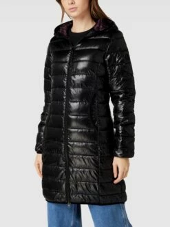 Q/S Designed By Steppmantel Mit Label-Patch - Schwarz -WINTERMÄNTEL Verkaufs-Shop 9hb38hal650kiiibagq4ag9p6gokgea49co3echhakpj2h2la0pl8hik8p6k6gi9716j2e9k89a4ohhm8ko3icpgchh30d1o6pi32e9kc4rjio9mcph38e9j61gmac1k70p3ge8