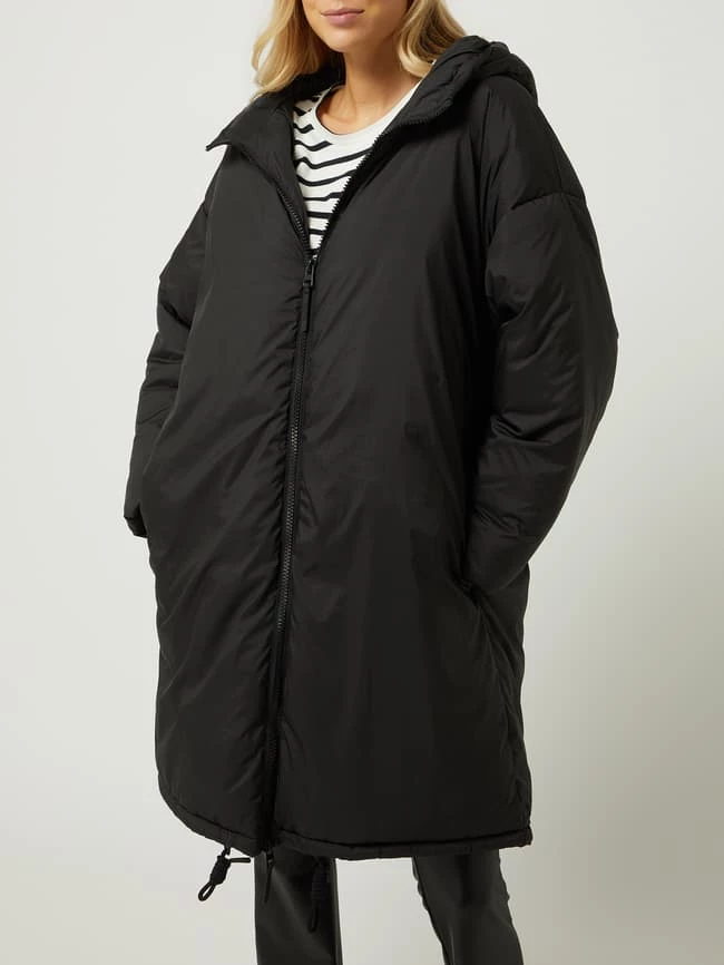 KARO KAUER EXKLUSIV Oversized Mantel Mit Wattierung - Karo Kauer X P&C - Exklusiv Bei Uns - Schwarz 4 KARO KAUER EXKLUSIV Oversized Mantel Mit Wattierung - Karo Kauer X P&C - Exklusiv Bei Uns - Schwarz – Bild 4