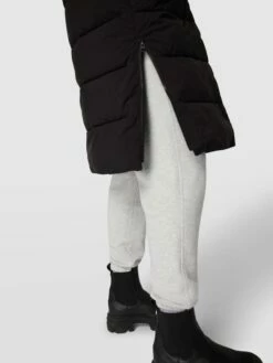 Calvin Klein Jeans Steppmantel Mit Abnehmbarer Kapuze - Schwarz 7 Calvin Klein Jeans Steppmantel Mit Abnehmbarer Kapuze - Schwarz -WINTERMÄNTEL Verkaufs-Shop 9lb54h1j994l2cqb697kee238lajeli1897jgh1g6ss32dqea53jae2d6ooj8ca69p9j0h9l9p3kshqgap3j0eb46grjap9l60o3cdpkcphm4e1h75h32p31c5j38eb6coq3cc0