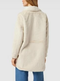 Only Mantel In Fell-Optik Modell 'VIDA' - Beige 9 Only Mantel In Fell-Optik Modell 'VIDA' - Beige -WINTERMÄNTEL Verkaufs-Shop 9t256kq189a3gea5ada32dqf8d8l2dai6cokkiic9h146iid64skuhqd9p1kmd26a4qlakq46513ahid9d3j6chmchh3ap9i6sr30cpk65i3gob3ccqj8e1i68s3ad9jcksmapg