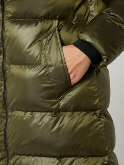 Canadian Classics Steppmantel Mit Wattierung Modell 'Charlotte' - Olivgrün -WINTERMÄNTEL Verkaufs-Shop a1856dpm8l24ojhj653k6c288h250d1k9l54oia28d2l4ea4a1946dqg85758ea76l13ecqa70r44ghp74o30c32ccojachm6cp62phk6lhj4e9gclj66phg6gsjedppchh64e0