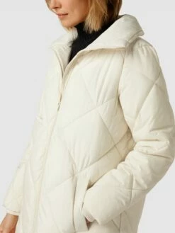 Vila Steppmantel Mit Stehkragen Modell 'VIADAYA' - Offwhite -WINTERMÄNTEL Verkaufs-Shop a8oksha860p4uk2fa8p36kq3ah142gq3aoo5ae9h85438da2a964oghj9944meac9h4jagpm9h8l0ea39oo38e356lgmac9h75h66dpk61hmceb56oo62cpj6os38or175i3ie0