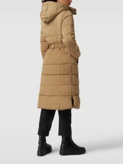Esprit Steppmantel Mit Wattierung Modell 'Maxi Coat' - Beige -WINTERMÄNTEL Verkaufs-Shop acp54cpk9143ejpl69338ihh8t33ci2i6h8jekik95b4ig9l9p4jchhp6h74ud2ca173acac711j2ghg6d3jcphl6gs3idb5cgs3ecpkcor30e9o65ijic1l71hjap1pc5i34cg