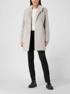 White Label Mantel Aus Teddyfell - Stein