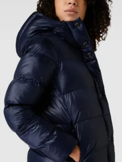 Blauer Usa Mantel Mit Label-Details - Dunkelblau -WINTERMÄNTEL Verkaufs-Shop al952kpn917kiiaa894jge1ma964ejhj98r4qci2855j4iii6t1j0kiiap638hi66l34oe218pa32hqk74o30ohm69h38c9nchij0o9kc8omce9l6kojgpb16ph6ccj6cdi3ie0