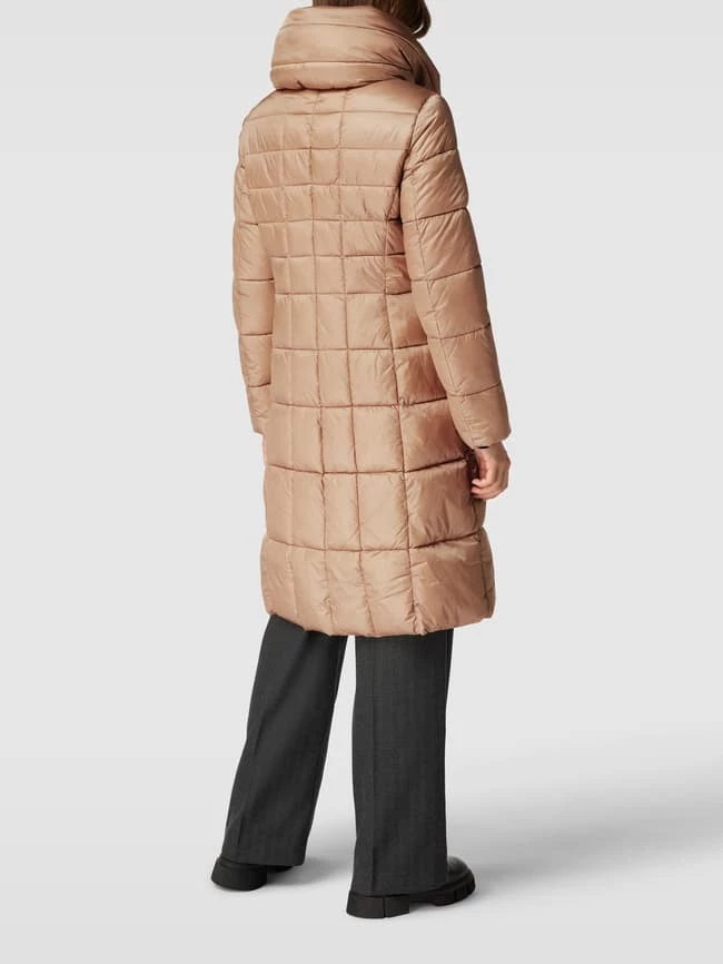 Gerry Weber Edition Steppmantel Mit Kunstpelzkragen - Camel 5 Gerry Weber Edition Steppmantel Mit Kunstpelzkragen - Camel – Bild 5