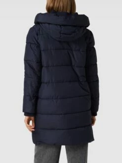 Esprit Steppmantel Mit Kapuze - Marineblau -WINTERMÄNTEL Verkaufs-Shop ala4scima184mk2la1132kqm9so34d9ga91kuci588ol2e9l8t6k2iqa8d750iqa60rl2dq48gq4qjqg713jidr6c9imcohjckqj4o9k68p66e356krj6d9g60p3ip9o60s62do